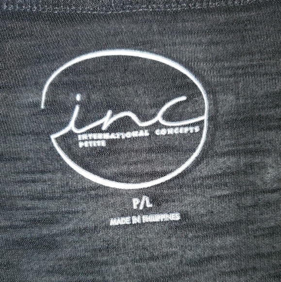 International concepts petite - Picture 2 of 3